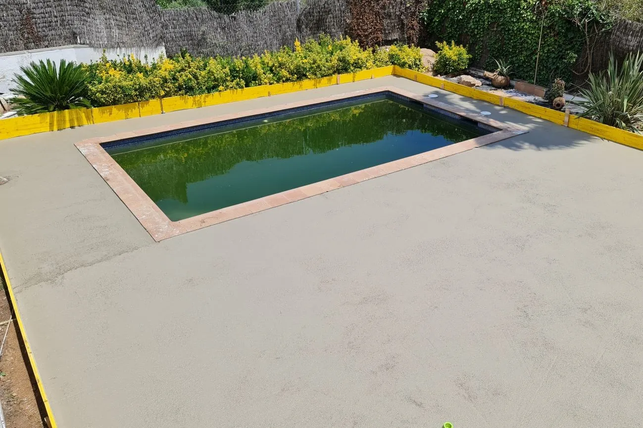 Reforma completa de Jardín - Cementada