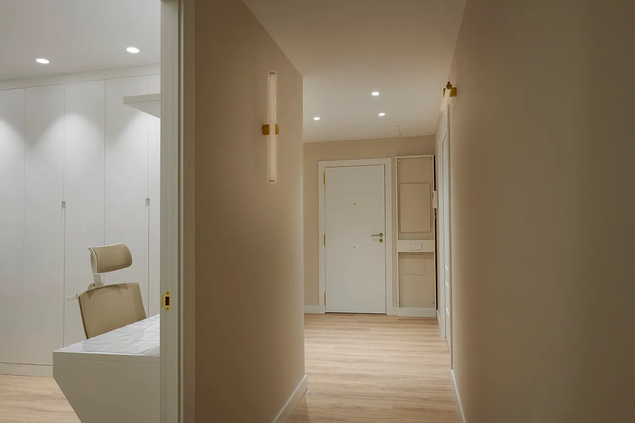 Reforma Piso - pasillo reformado